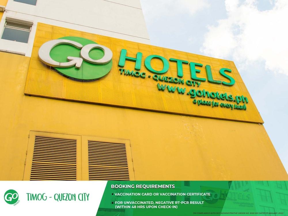 Go Hotels Timog Quezon City Bagian luar foto
