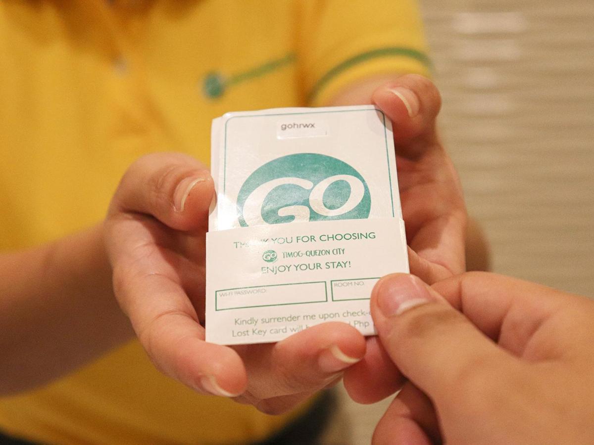 Go Hotels Timog Quezon City Bagian luar foto