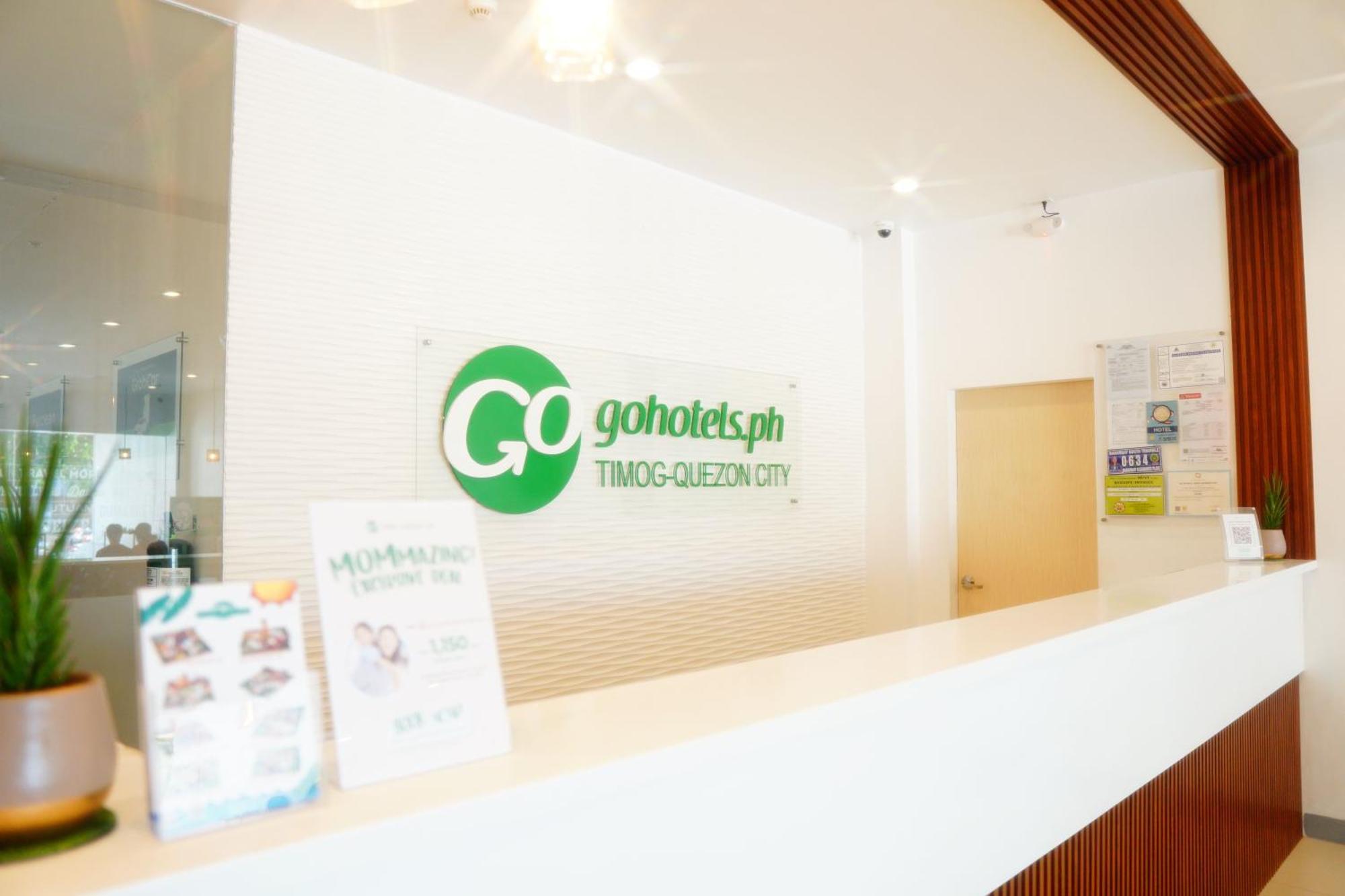 Go Hotels Timog Quezon City Bagian luar foto